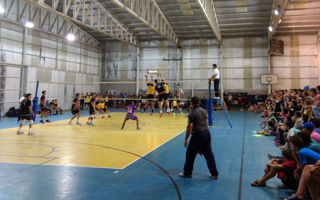 LIGA MASCULINA: PARACAO SE LLEVÓ LA PRIMERA FINAL