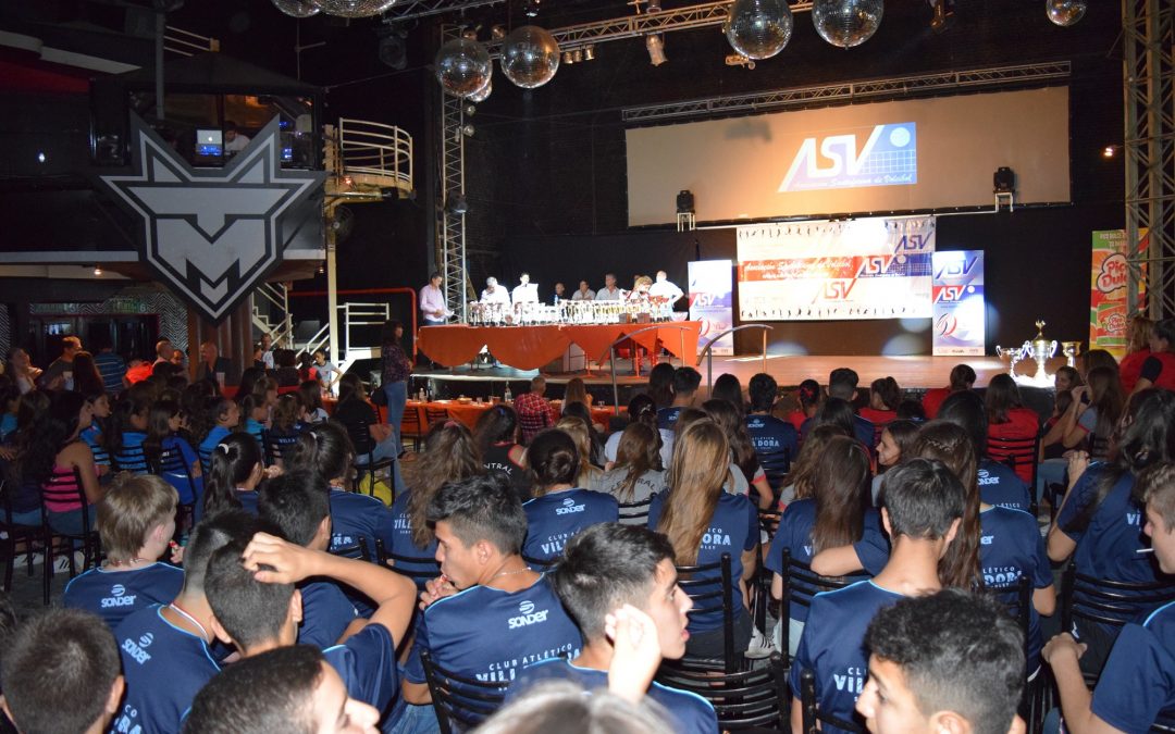 EXITOSA FIESTA DE PREMIACIÓN A.S.V.