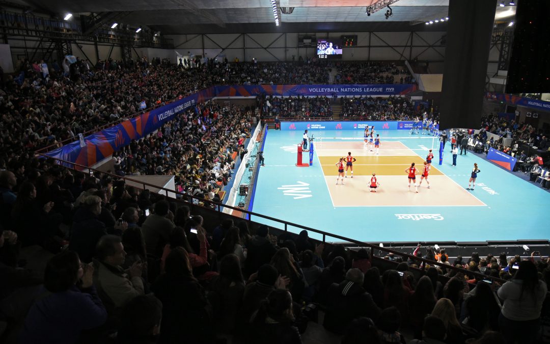 LA TECNOLÓGICA VIBRÓ CON EL MEJOR VÓLEIBOL DEL MUNDO